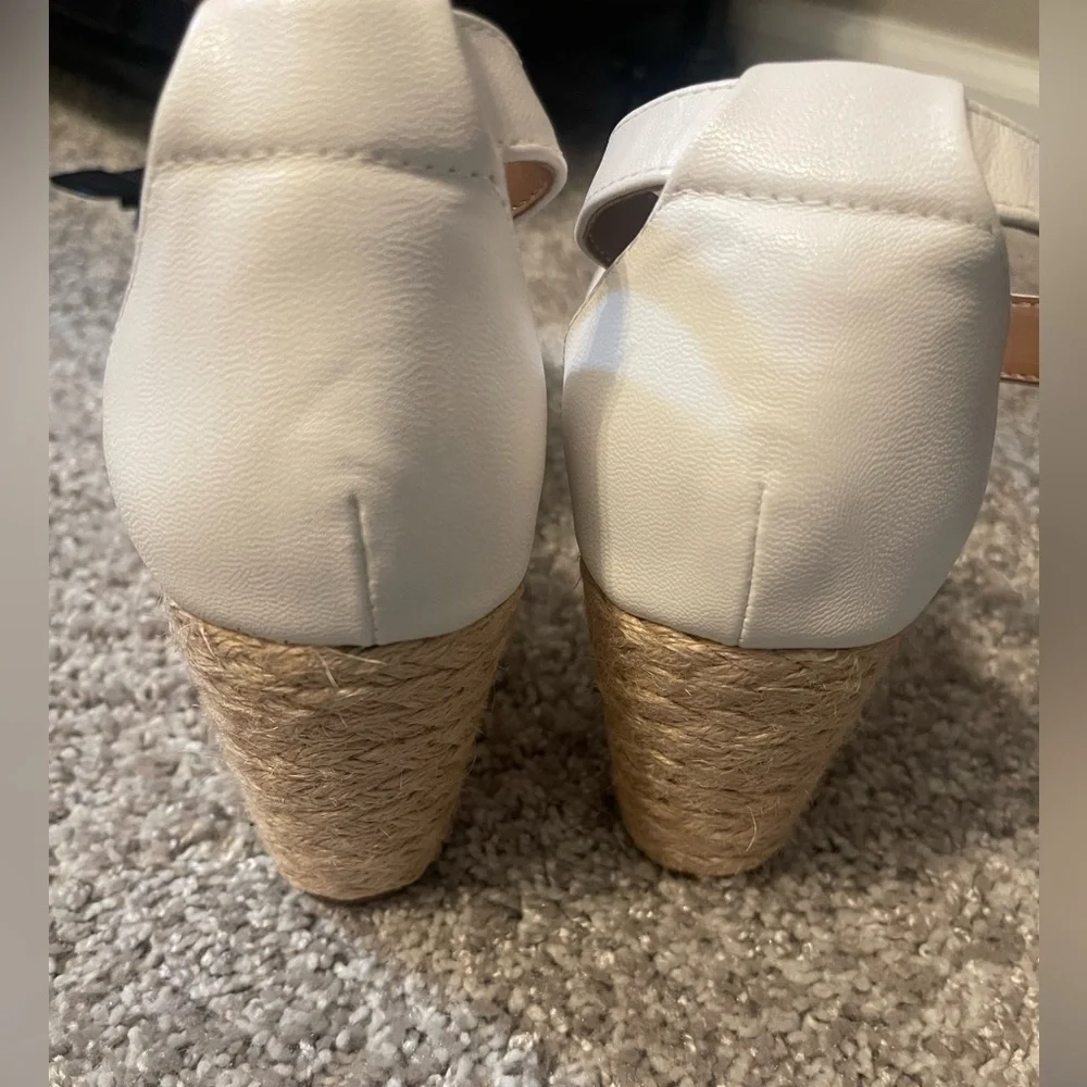 Style and Co Espadrilles Size 12 New